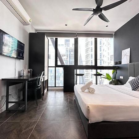 Scarletz Suites Klcc Twin Tower By Purple Orchid Kuala Lumpur Zewnętrze zdjęcie