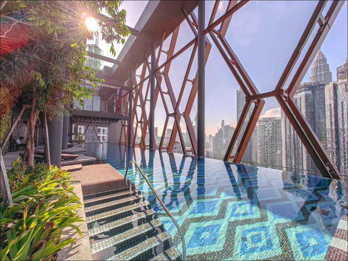 Scarletz Suites Klcc Twin Tower By Purple Orchid Kuala Lumpur Zewnętrze zdjęcie