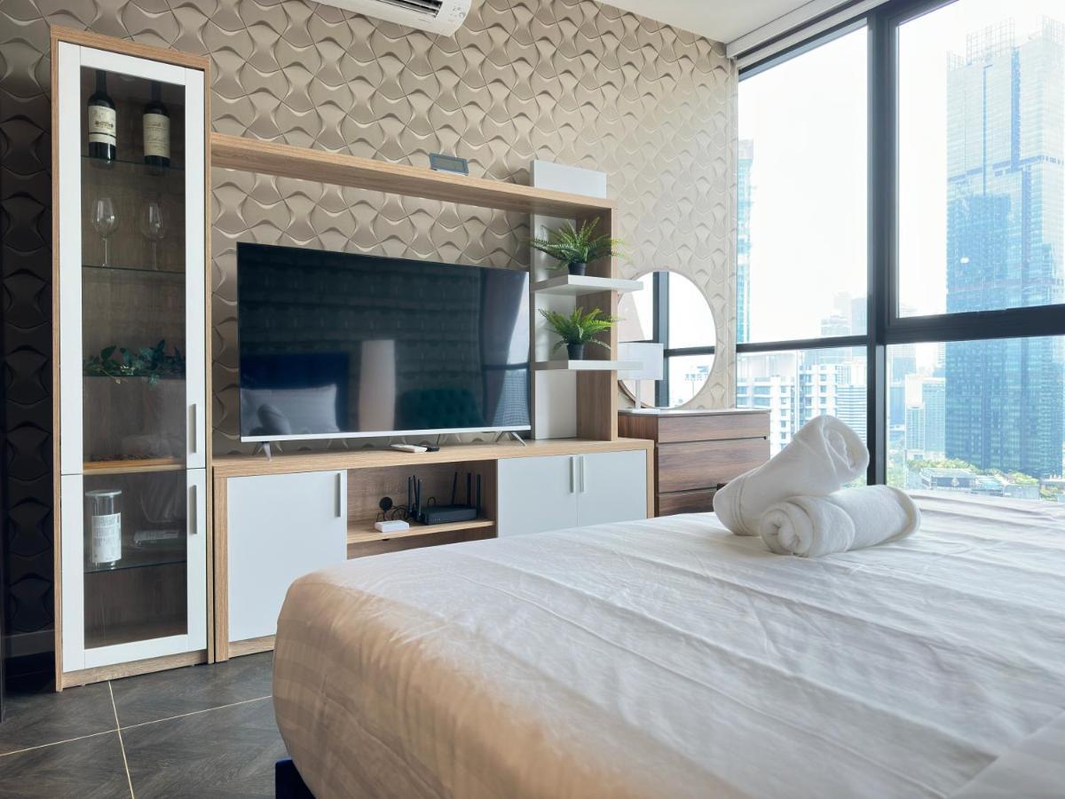Scarletz Suites Klcc Twin Tower By Purple Orchid Kuala Lumpur Zewnętrze zdjęcie